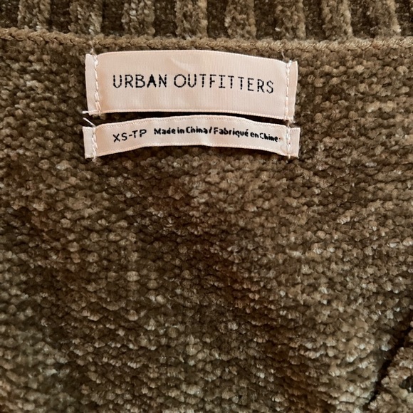 Green cropped sweater - Picture 4 of 4